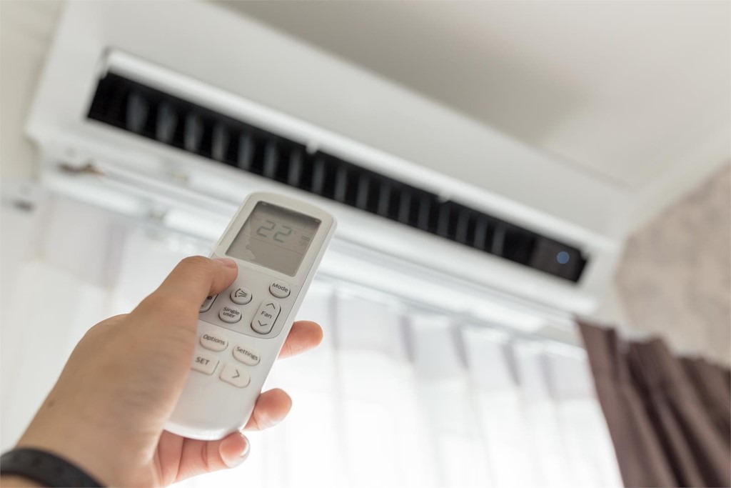 ¿Cómo elimino el exceso de calor de mi casa?