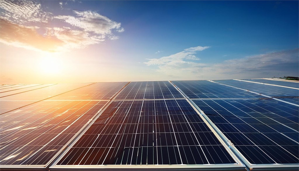 Aprovecha el buen tiempo e instala placas solares en tu vivienda