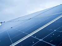 ¿Es rentable instalar placas solares?